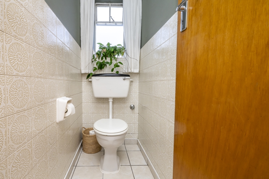 2 Bedroom Property for Sale in Diep River Western Cape